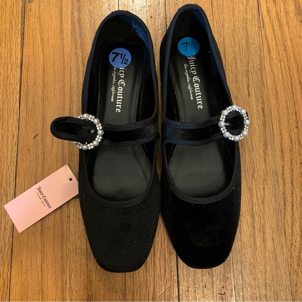 Juicy Couture womens velvet ballet shoes 7.5